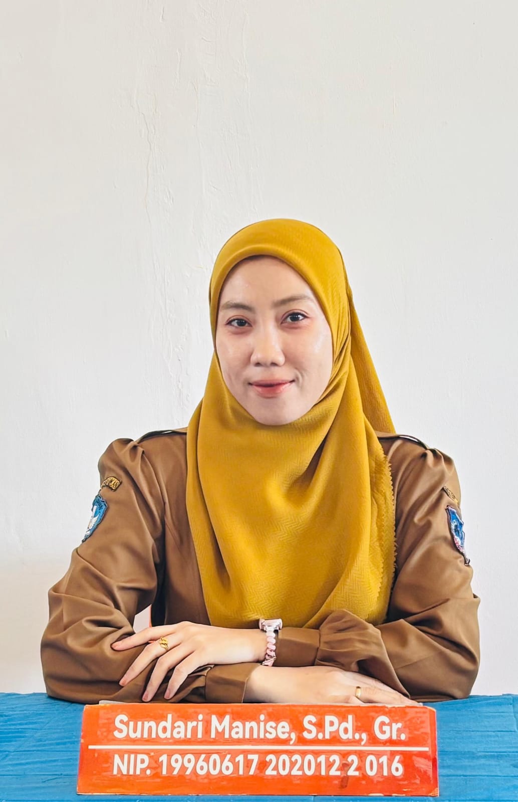 Sundari Manise, SPd., Gr.